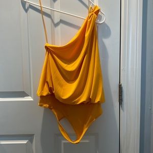 Express Skimming One Shoulder O-Ring Bodysuit